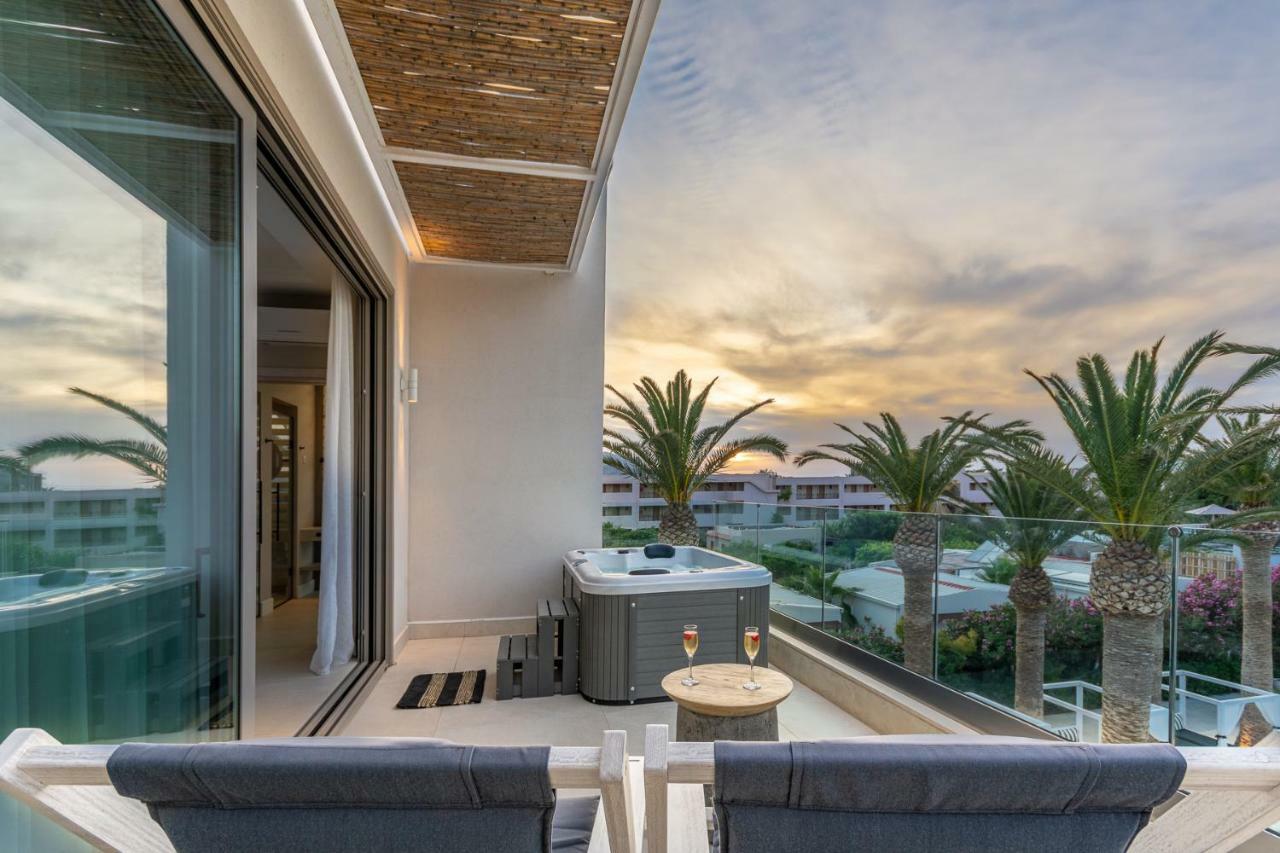 מאליה Drossia Palms Hotel And Nisos Beach Suites מראה חיצוני תמונה